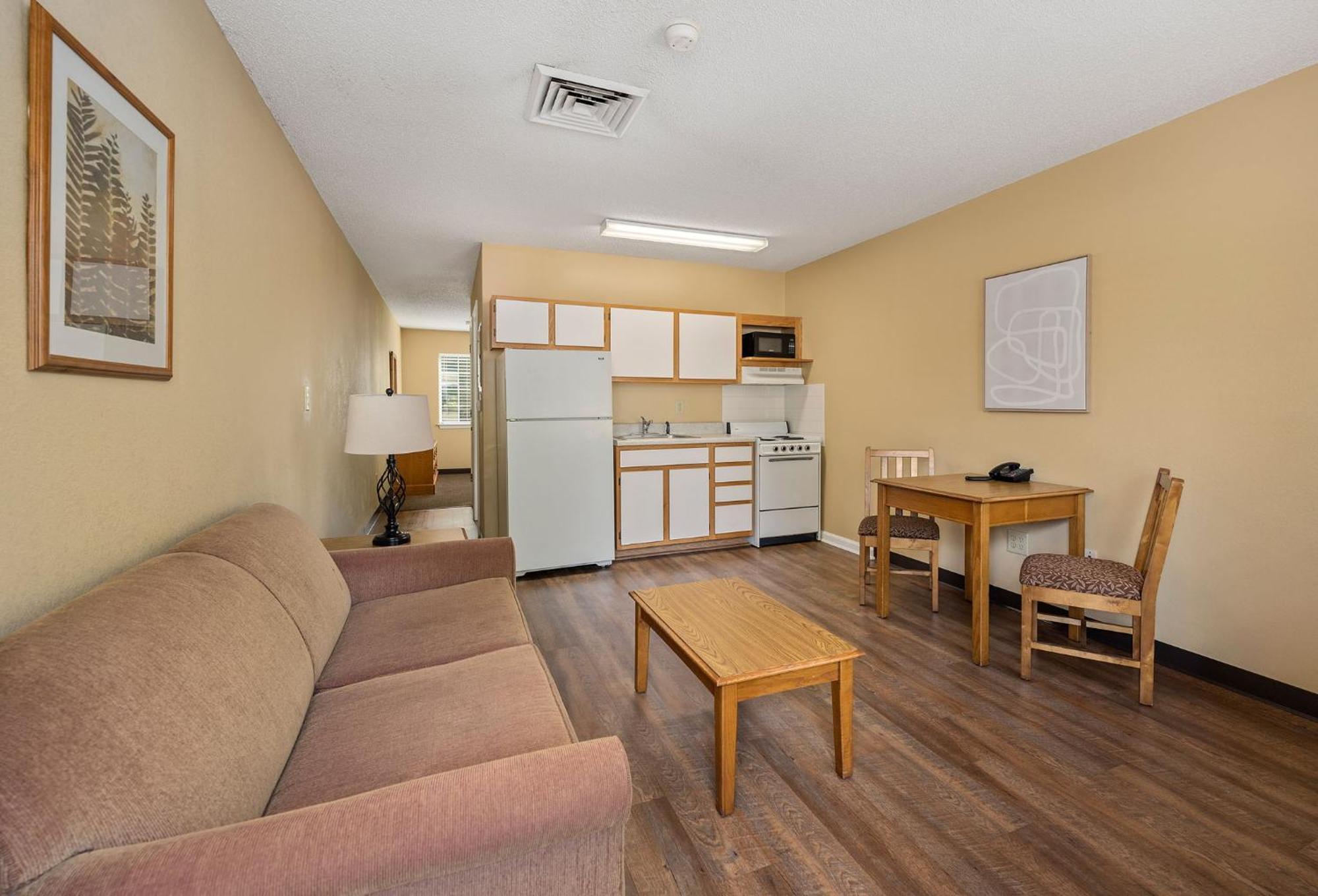 Affordable Suites Wilson Eksteriør billede